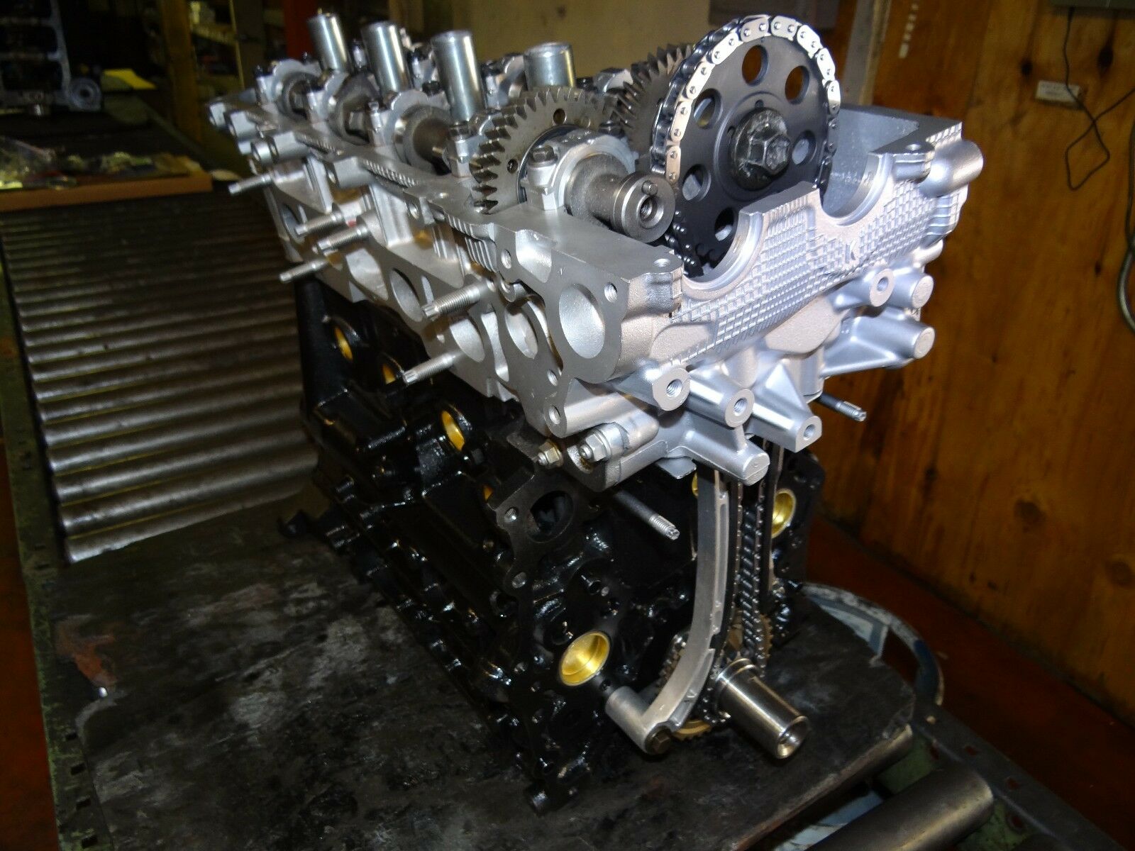 1995-2004 TOYOTA 3RZ-FE 2.7 L (4  PORT INTAKE ) NO CORE DEPOSIT REQUIRED